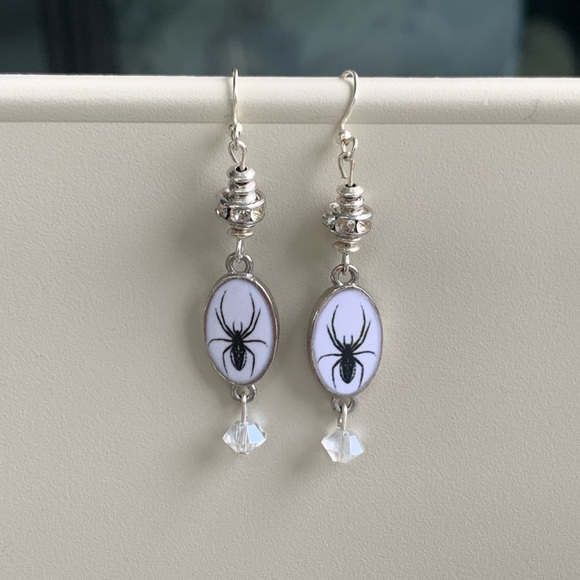 Spider earrings - Picture 1 of 2